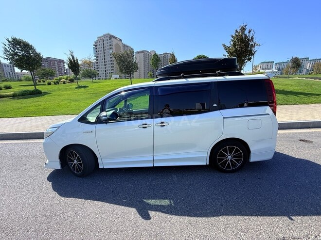 Toyota Noah 2015, 120,000 km - 1.8 l - Bakı