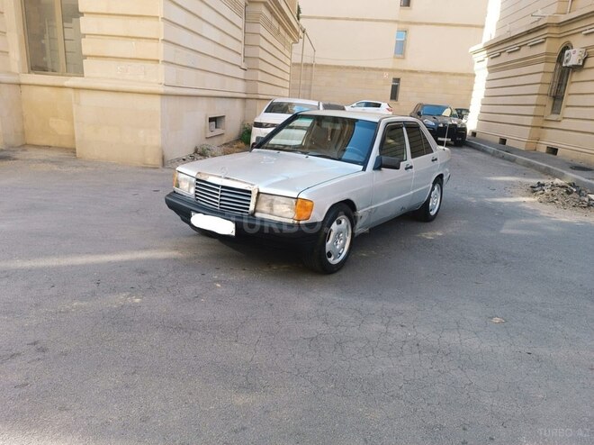 Mercedes 190 1993, 328,000 km - 2.0 л - Bakı