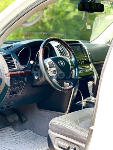 Toyota Land Cruiser 2013, 99,000 km - 4.6 л - Bakı