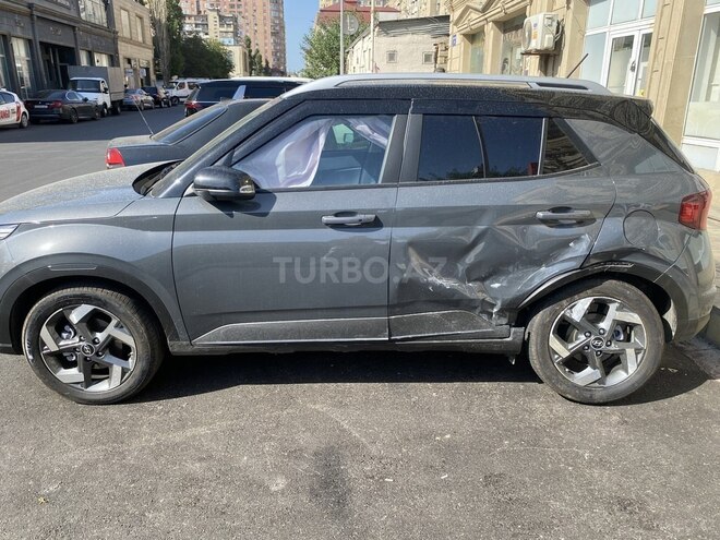Hyundai Venue 2024, 10,500 km - 1.6 l - Bakı