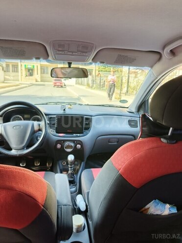 Kia Rio 2006, 250,000 km - 1.4 l - Naftalan