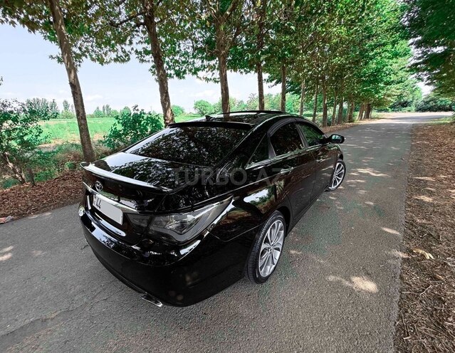 Hyundai Sonata 2013, 102,400 km - 2.0 l - Masallı