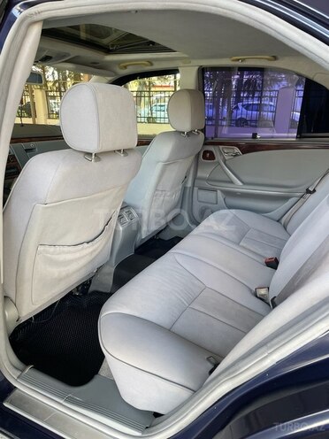 Mercedes E 240 2000, 395,000 km - 2.4 л - Ağdaş