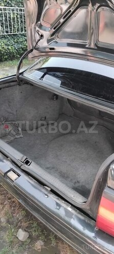 Opel Vectra 1991, 300,000 km - 2.0 л - Zaqatala