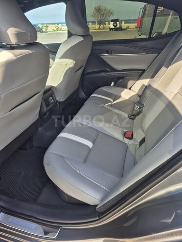 Toyota Camry 2024, 11,720 km - 2.5 l - Bakı