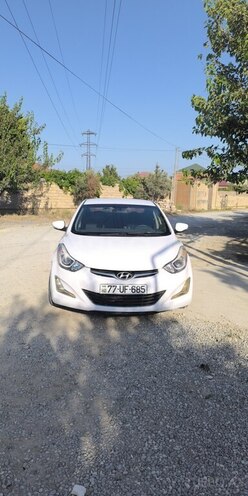 Hyundai Avante 2015, 400,000 km - 1.6 l - Bakı