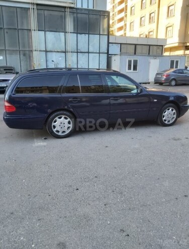 Mercedes E 240 1997, 230,000 km - 2.4 l - Bakı