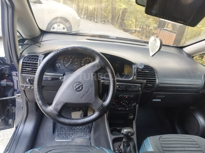Opel Zafira 2001, 390,000 km - 2.2 л - Sumqayıt