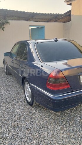 Mercedes C 220 1995, 650,000 km - 2.2 л - Şəmkir