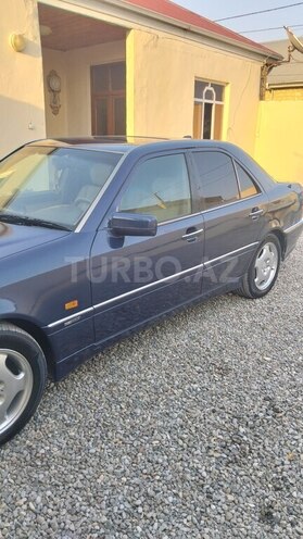 Mercedes C 220 1995, 650,000 km - 2.2 л - Şəmkir