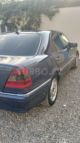 Mercedes C 220 1995, 650,000 km - 2.2 л - Şəmkir