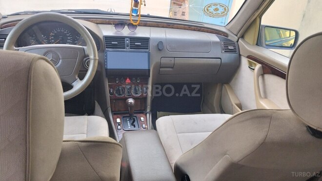 Mercedes C 220 1995, 650,000 km - 2.2 л - Şəmkir
