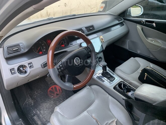 Volkswagen Passat 2005, 360,000 km - 2.0 l - Bakı