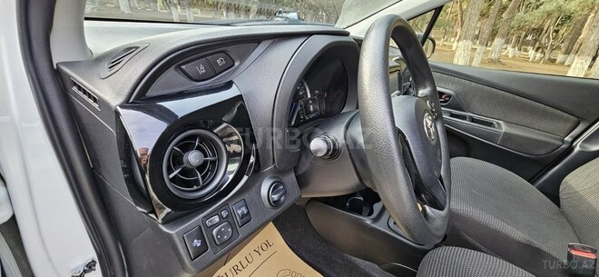 Toyota Vitz 2019, 78,000 km - 1.5 l - Bakı