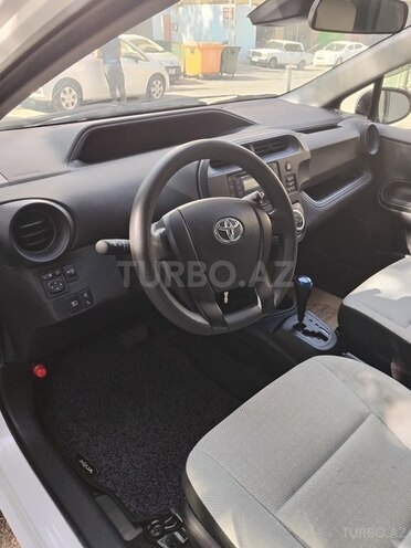 Toyota Aqua 2017, 80,000 km - 1.5 l - Bakı