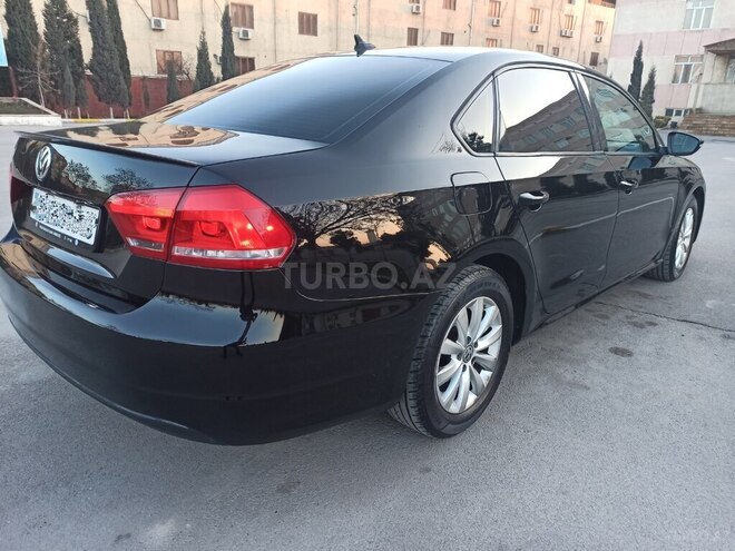 Volkswagen Passat 2013, 180,000 km - 2.5 л - Bakı