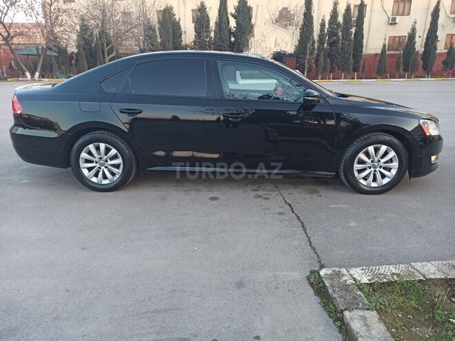 Volkswagen Passat 2013, 180,000 km - 2.5 л - Bakı