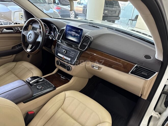 Mercedes GLS 450 4MATIC 2017, 174,000 km - 3.0 л - Bakı
