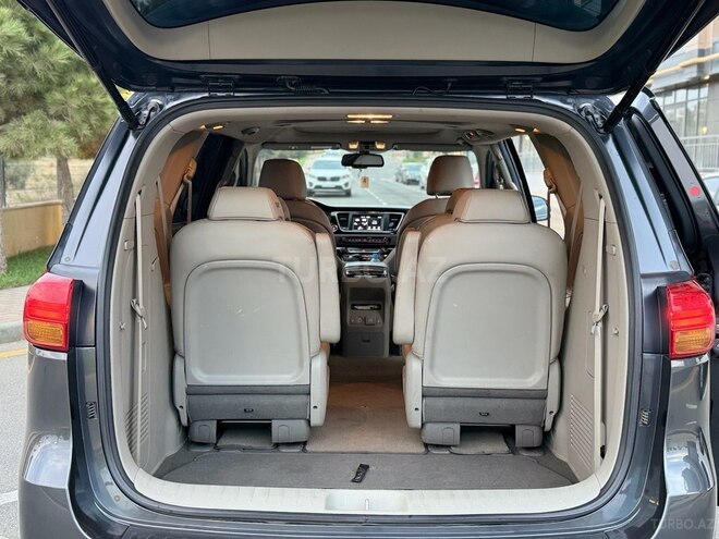 Kia Carnival 2016, 200,000 km - 2.2 l - Bakı