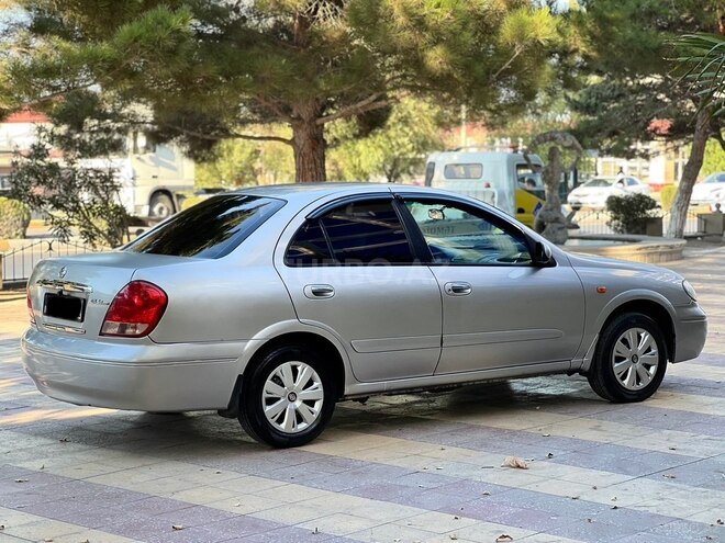 Nissan Sunny 2005, 240,000 km - 1.3 л - Bakı