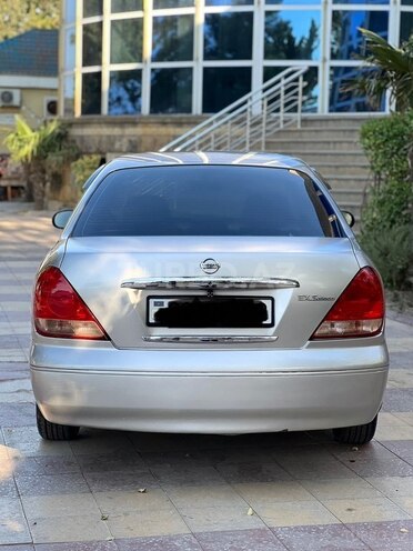 Nissan Sunny 2005, 240,000 km - 1.3 л - Bakı
