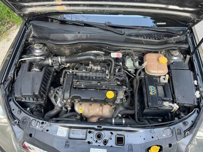 Opel Astra 2009, 311,000 km - 1.4 l - Bakı