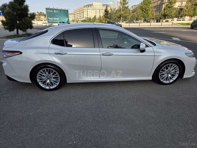 Toyota Camry 2018, 131,306 km - 2.5 л - Bakı