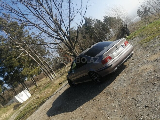 BMW 520 1996, 450,000 km - 2.0 l - Bakı