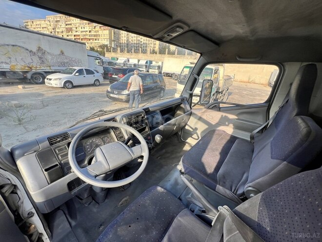Mitsubishi Canter 2007, 300,000 km - 3.9 l - Bakı