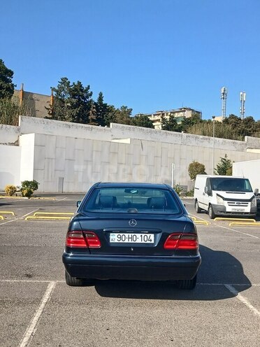 Mercedes E 280 1998, 458,432 km - 2.8 l - Bakı