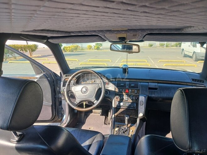 Mercedes E 280 1998, 458,432 km - 2.8 l - Bakı