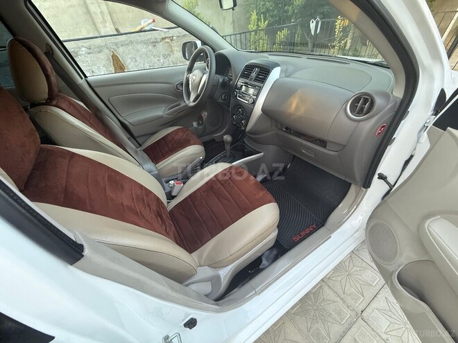Nissan Sunny 2016, 135,360 km - 1.5 l - Bakı