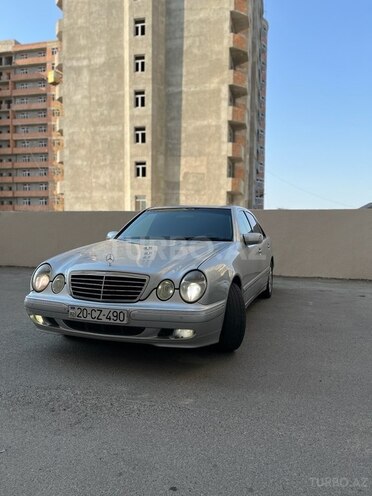 Mercedes E 240 2000, 330,000 km - 2.6 l - Gəncə