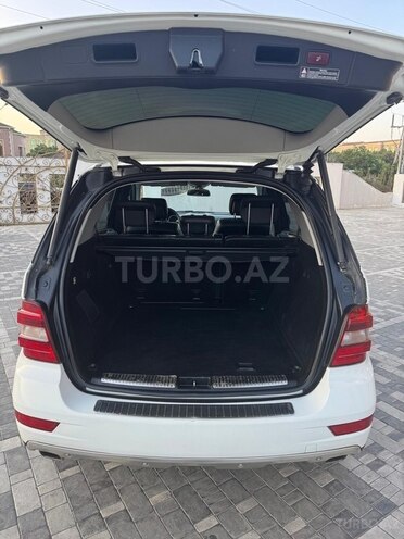 Mercedes ML 350 4MATIC 2009, 300,000 km - 3.5 l - Bakı