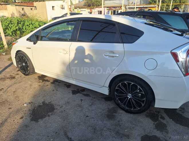 Toyota Prius 2014, 300,000 km - 1.8 l - Bakı
