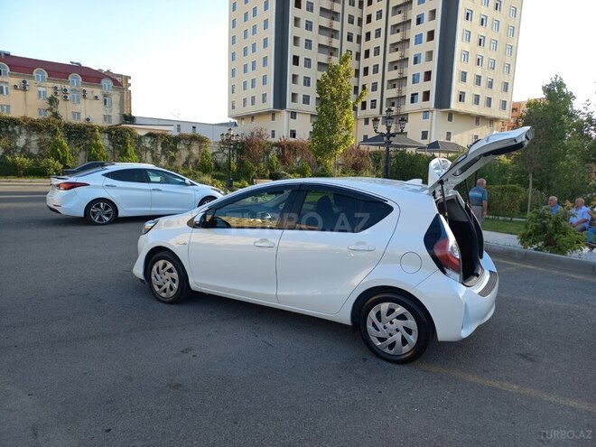 Toyota Aqua 2019, 81,490 km - 1.5 л - Bakı