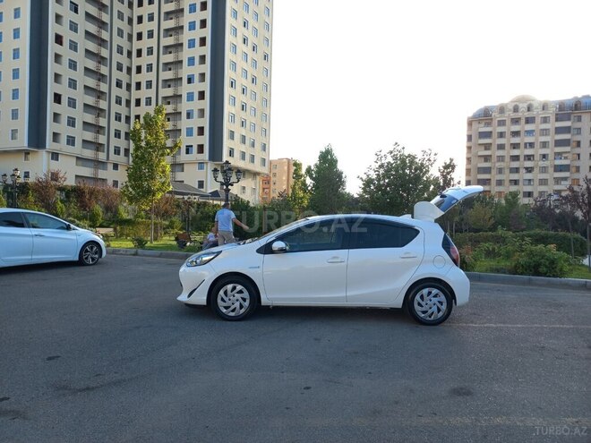 Toyota Aqua 2019, 81,490 km - 1.5 л - Bakı