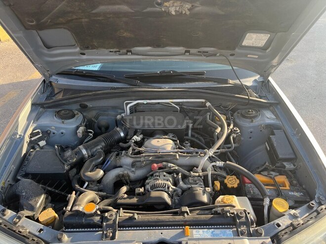 Subaru Forester 2005, 299,251 km - 2.5 л - Bakı