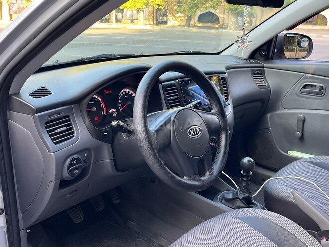 Kia Rio 2009, 155,000 km - 1.5 l - Mingəçevir