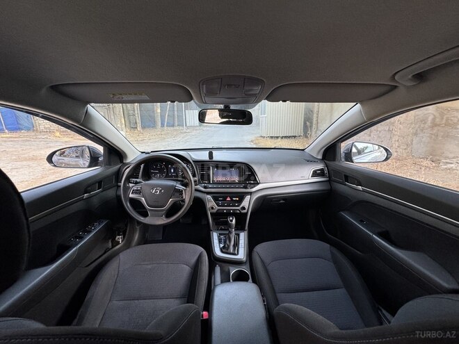 Hyundai Avante 2015, 185,000 km - 1.6 л - Bakı
