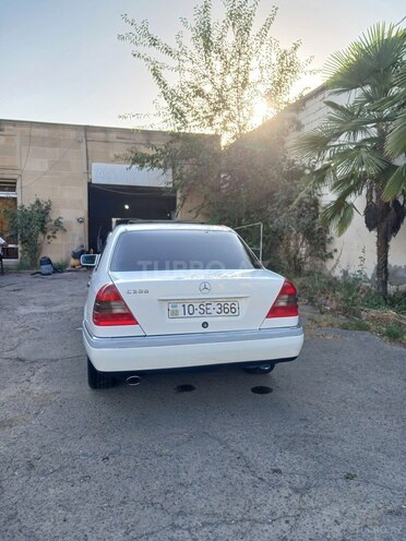 Mercedes C 180 1995, 215,436 km - 1.8 л - Qazax