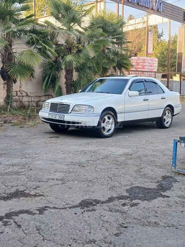 Mercedes C 180 1995, 215,436 km - 1.8 л - Qazax