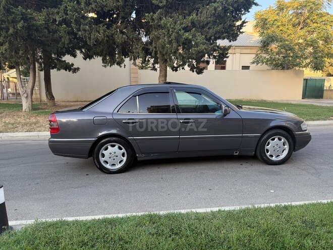 Mercedes C 200 1995, 650,000 km - 2.0 l - Bakı