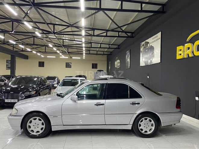 Mercedes C 220 1998, 358,000 km - 2.2 l - Bakı