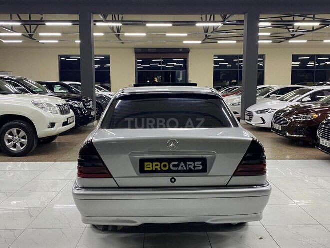 Mercedes C 220 1998, 358,000 km - 2.2 l - Bakı