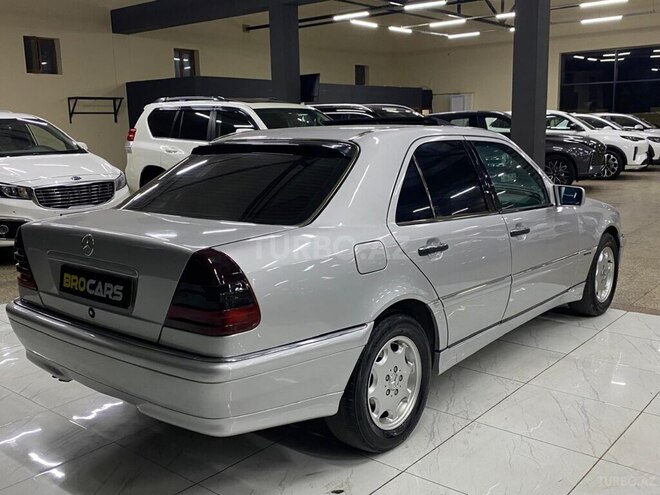Mercedes C 220 1998, 358,000 km - 2.2 l - Bakı