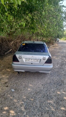 Mercedes C 200 1995, 167,164 km - 2.0 л - Ağdam