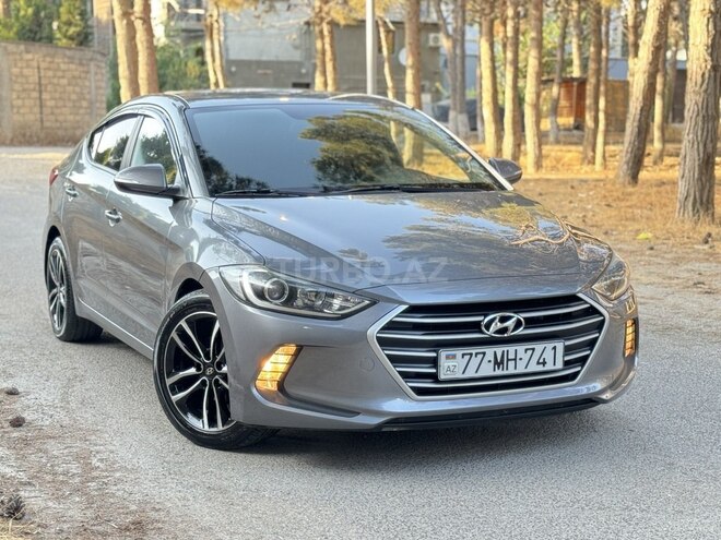 Hyundai Avante 2015, 185,000 km - 1.6 л - Bakı