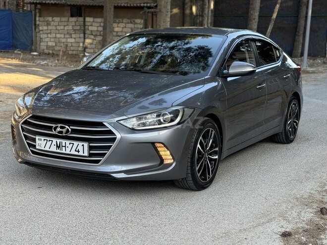 Hyundai Avante 2015, 185,000 km - 1.6 л - Bakı