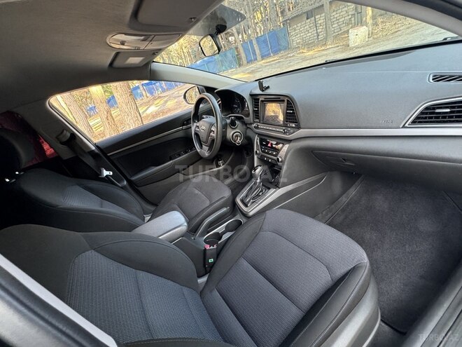 Hyundai Avante 2015, 185,000 km - 1.6 л - Bakı